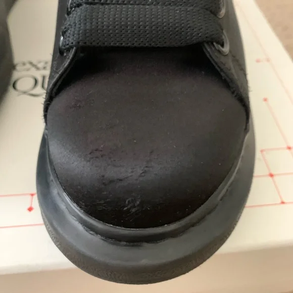 Alexander McQueen Black Sneakers - Picture 9 of 16